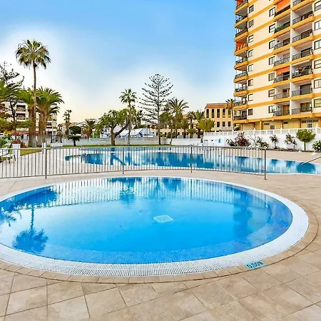 Los Cristianos Ocean View لوس كريستيانوس